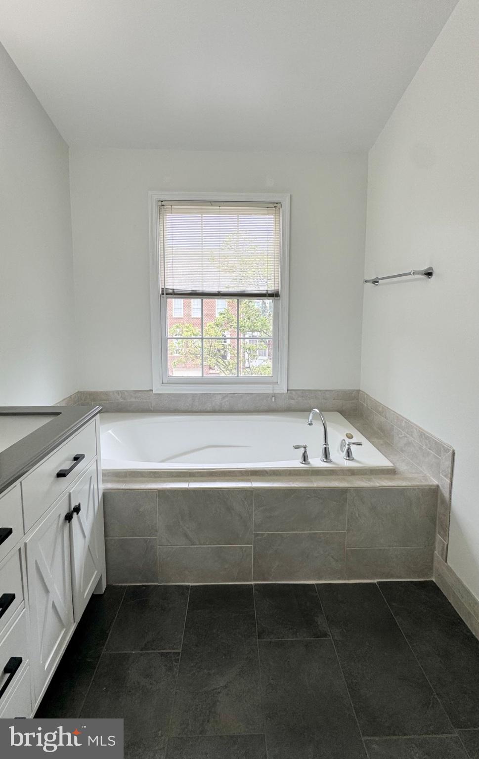 6622 FROST LAKE LANE