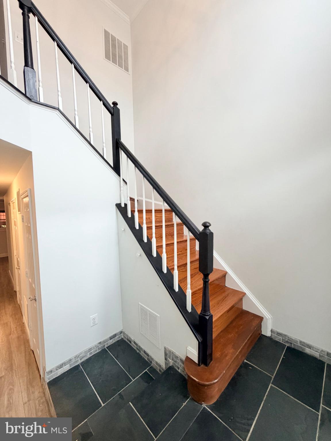 6622 FROST LAKE LANE