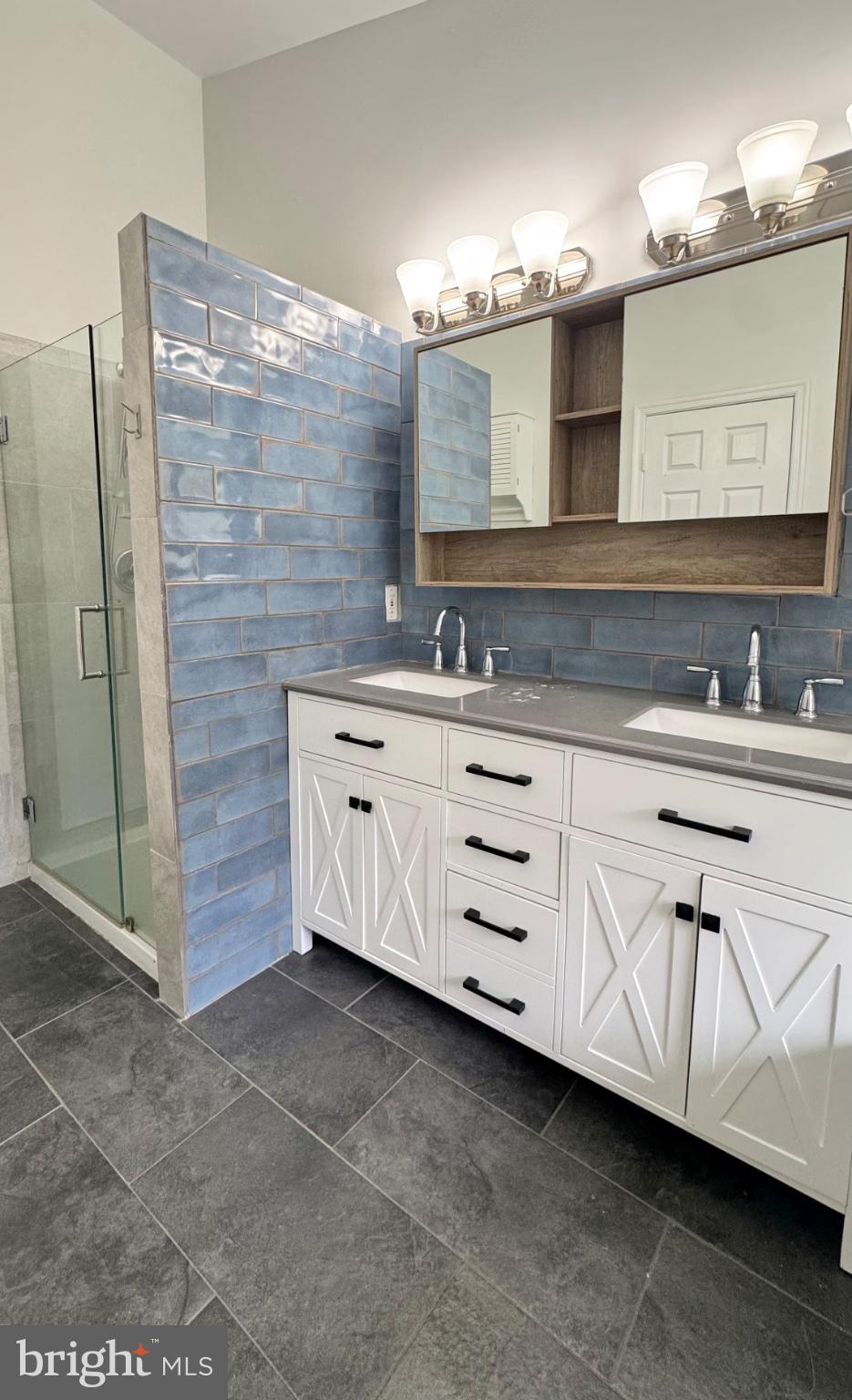 6622 FROST LAKE LANE