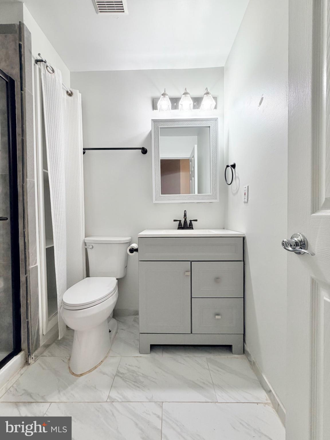 6622 FROST LAKE LANE