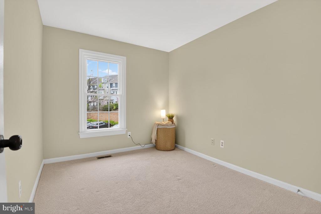 3005 MEETING STREET