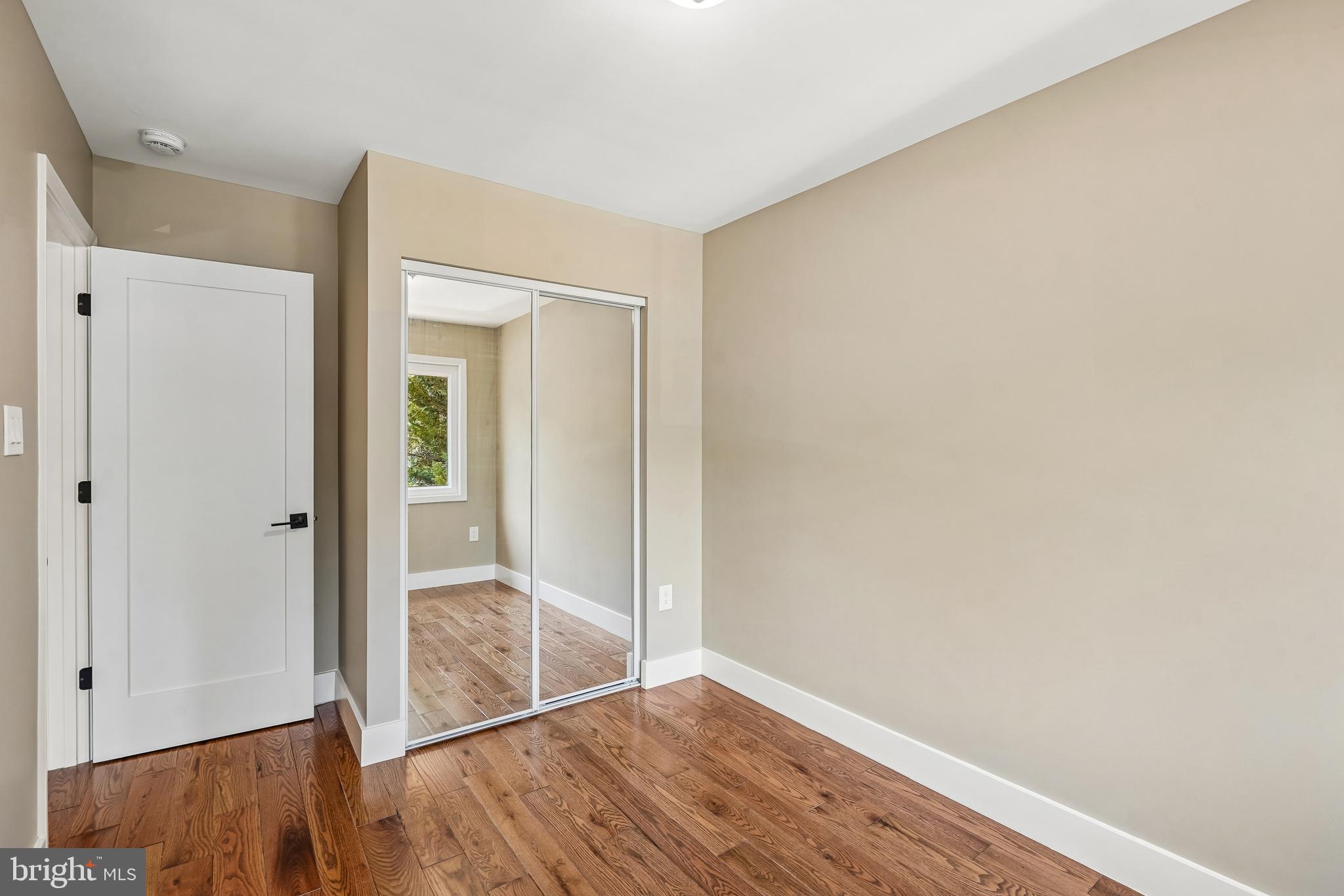 1309 NORTHGATE SQUARE