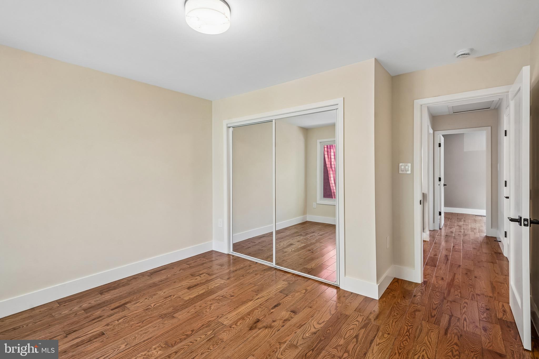 1309 NORTHGATE SQUARE