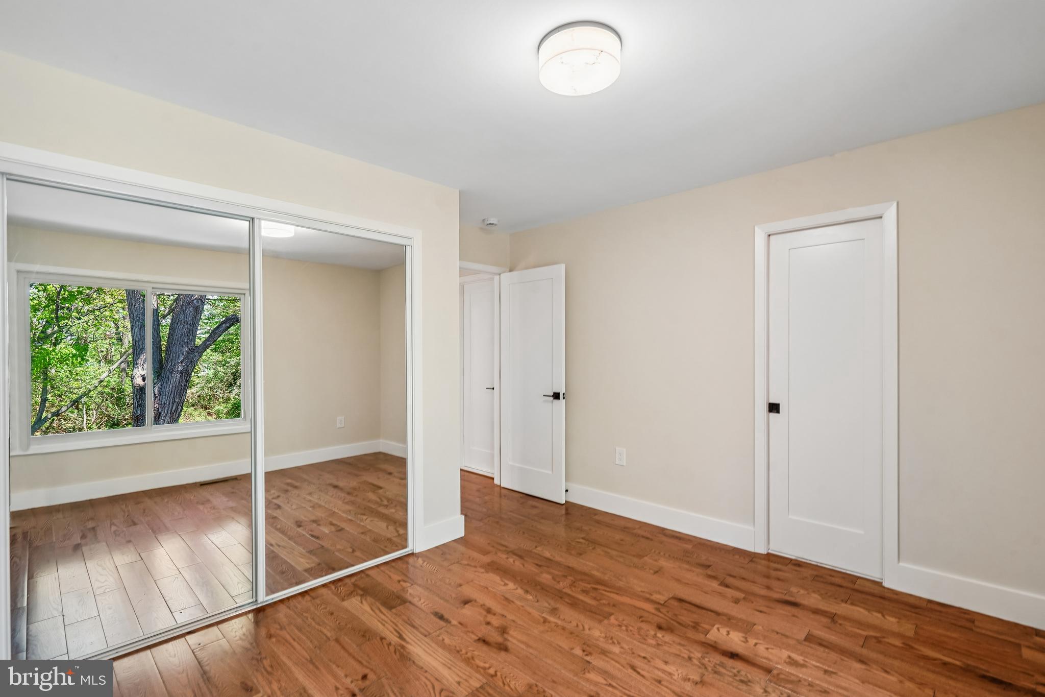 1309 NORTHGATE SQUARE