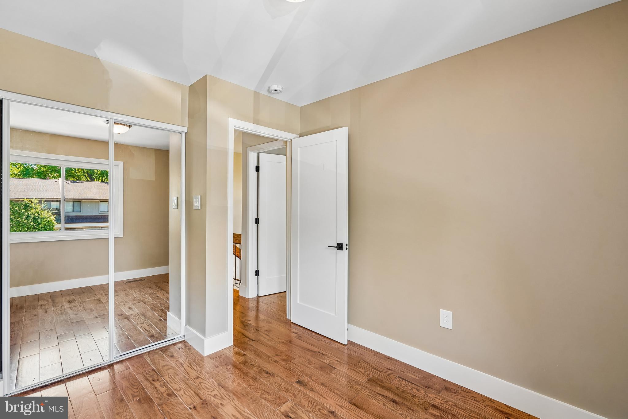 1309 NORTHGATE SQUARE