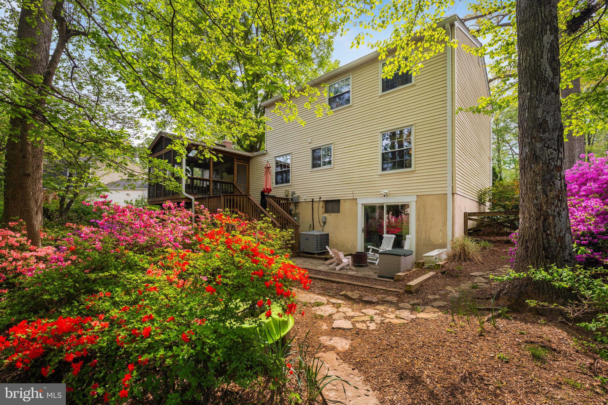 10906 CARTERS OAK WAY