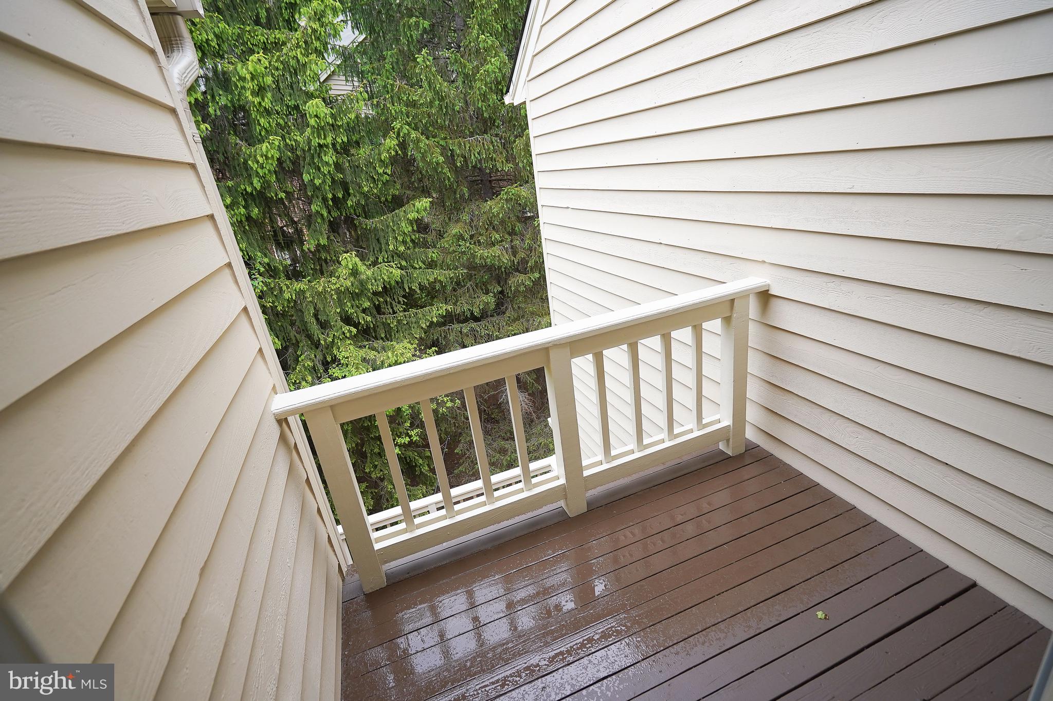 11538 HEMINGWAY DRIVE