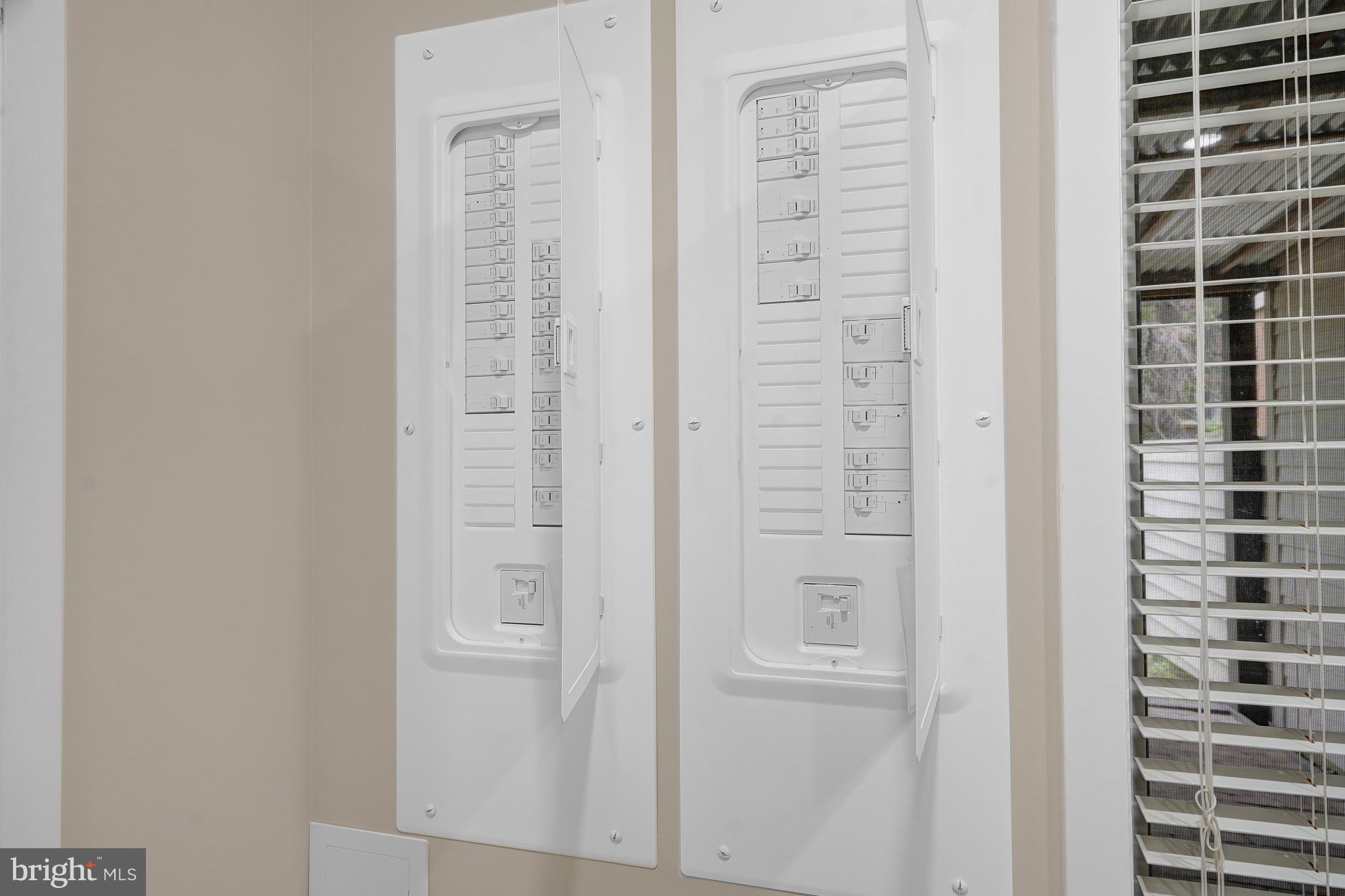 11538 HEMINGWAY DRIVE