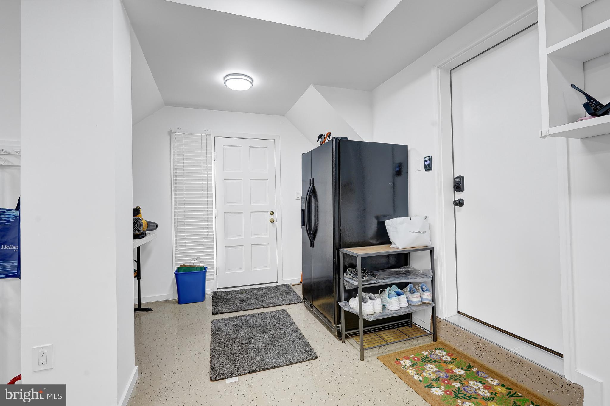 11538 HEMINGWAY DRIVE