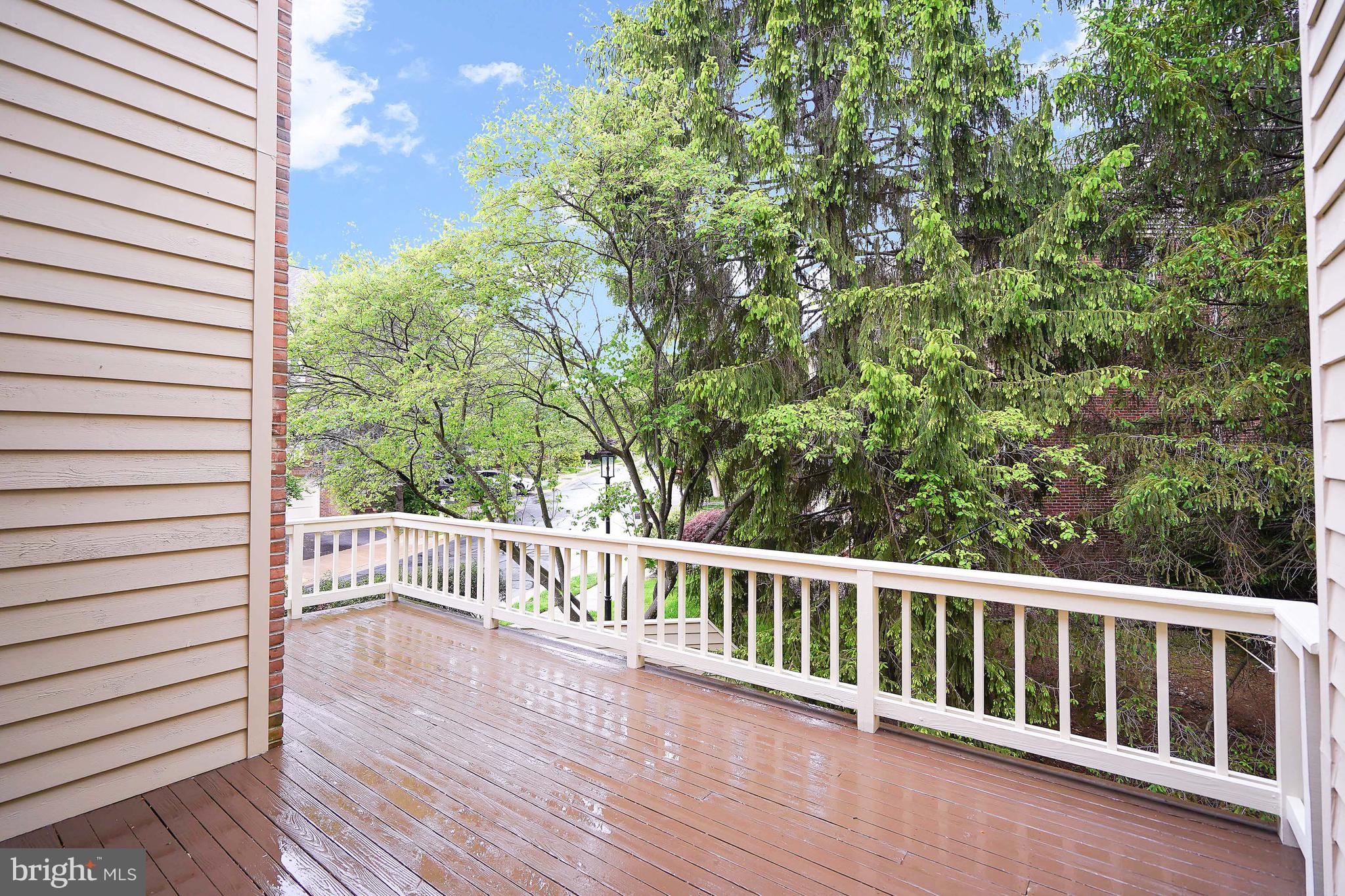 11538 HEMINGWAY DRIVE