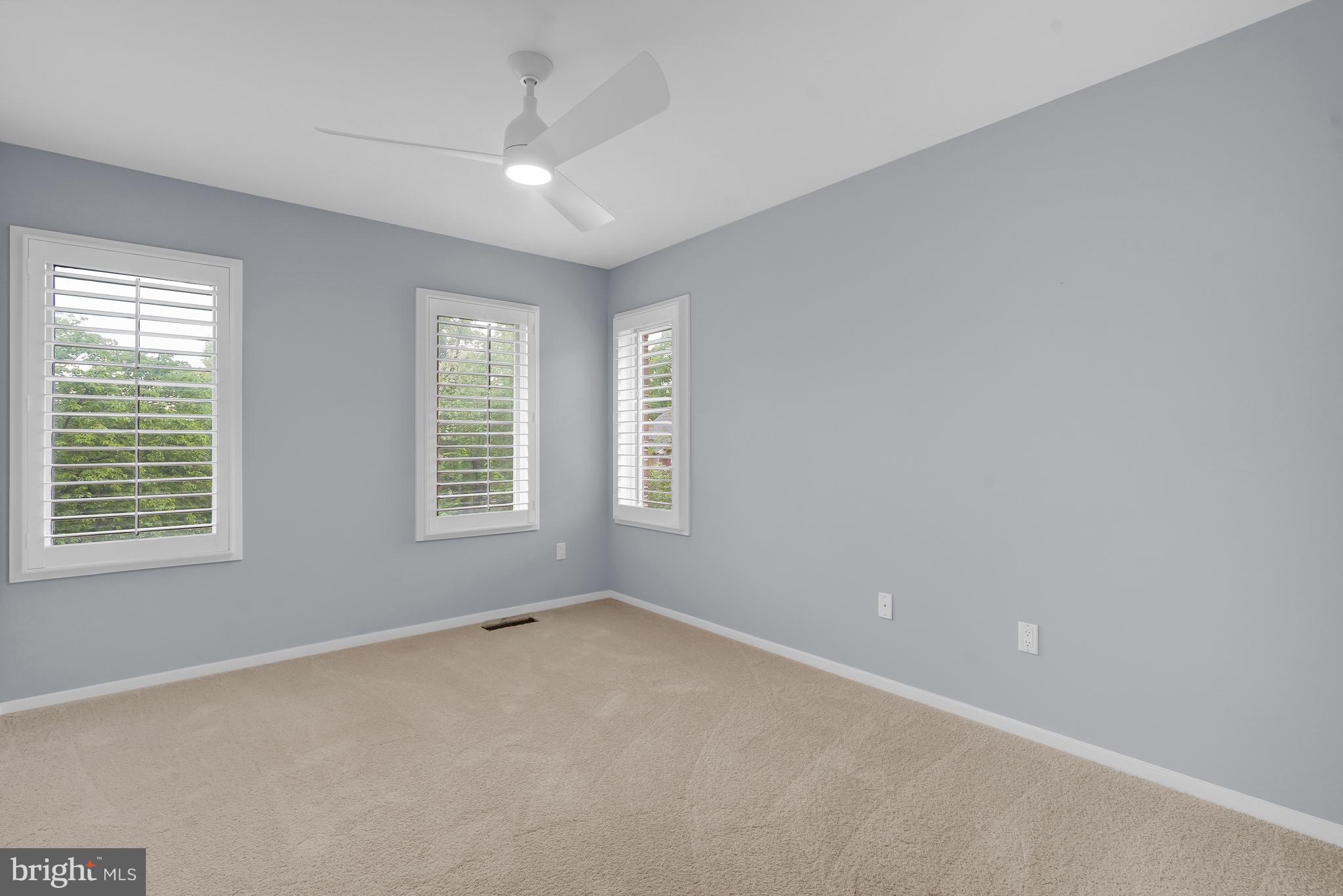 11538 HEMINGWAY DRIVE