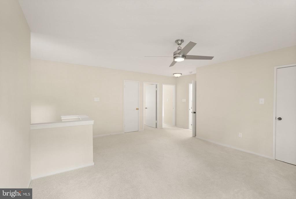 2431 GLADE BANK WAY