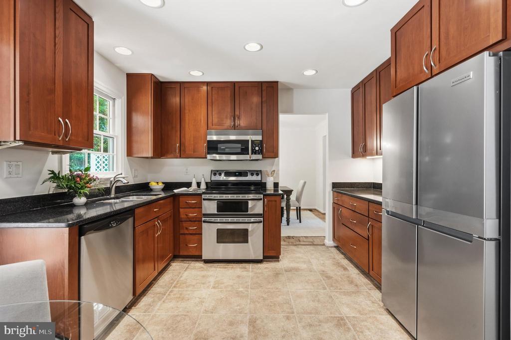 2615 THOMAS YOUNG LANE