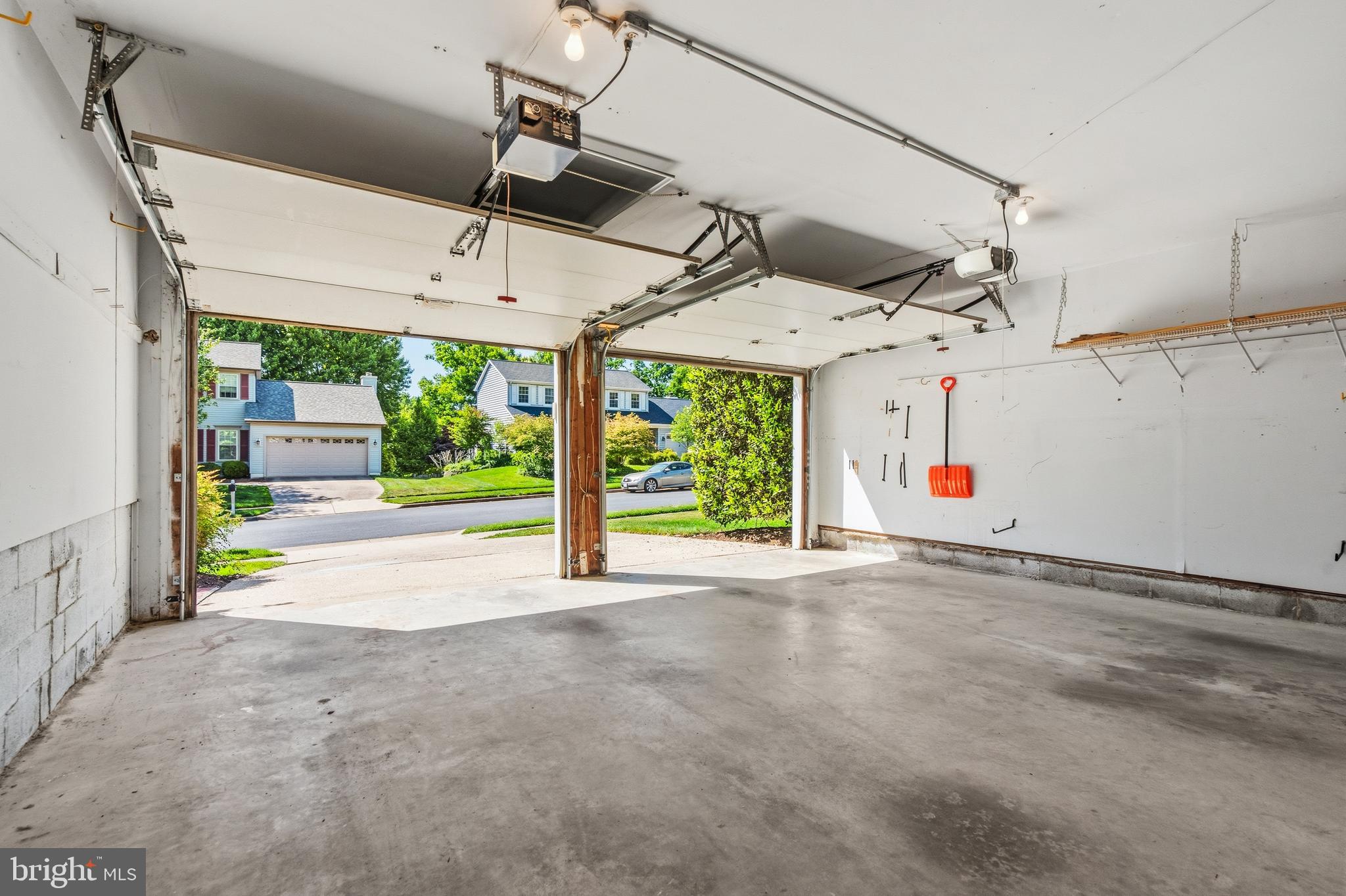 2615 THOMAS YOUNG LANE