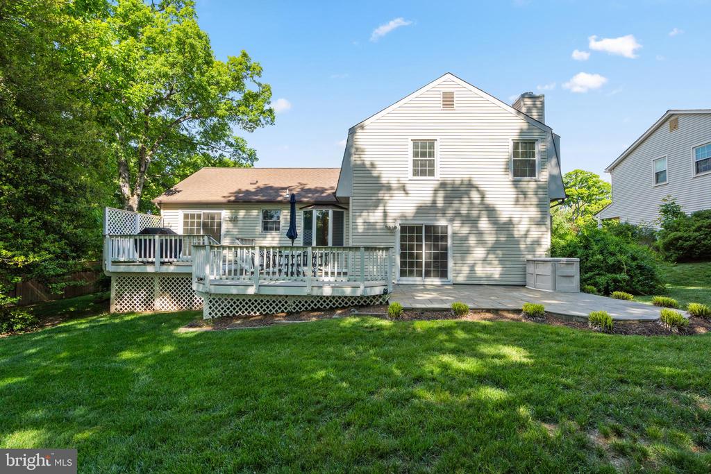 2615 THOMAS YOUNG LANE