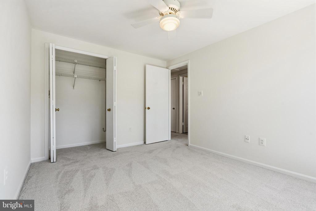 2615 THOMAS YOUNG LANE