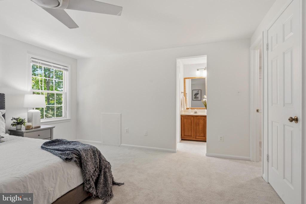 2615 THOMAS YOUNG LANE