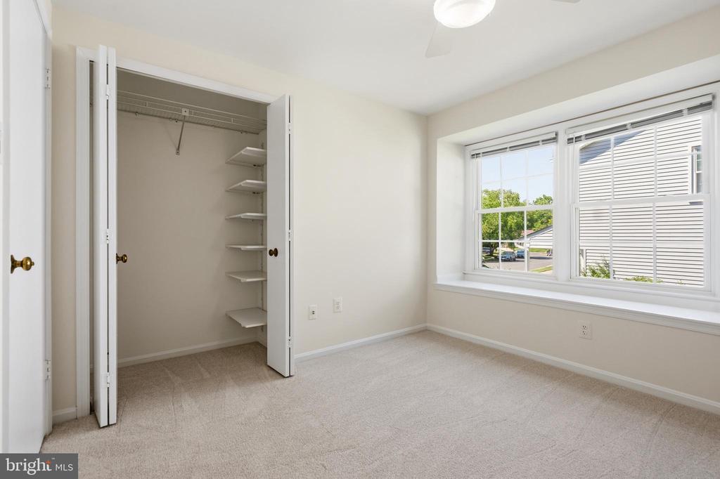 2615 THOMAS YOUNG LANE