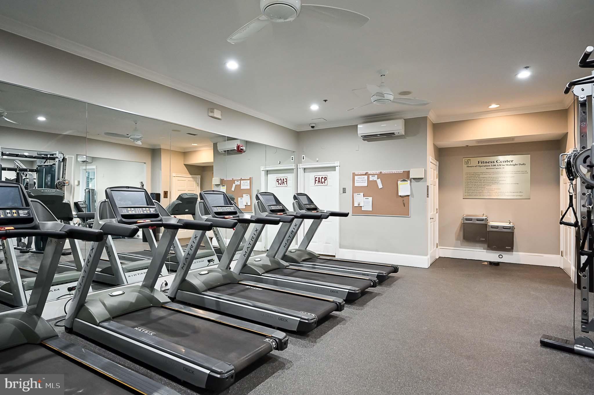 1570 SPRING GATE DRIVE 7302