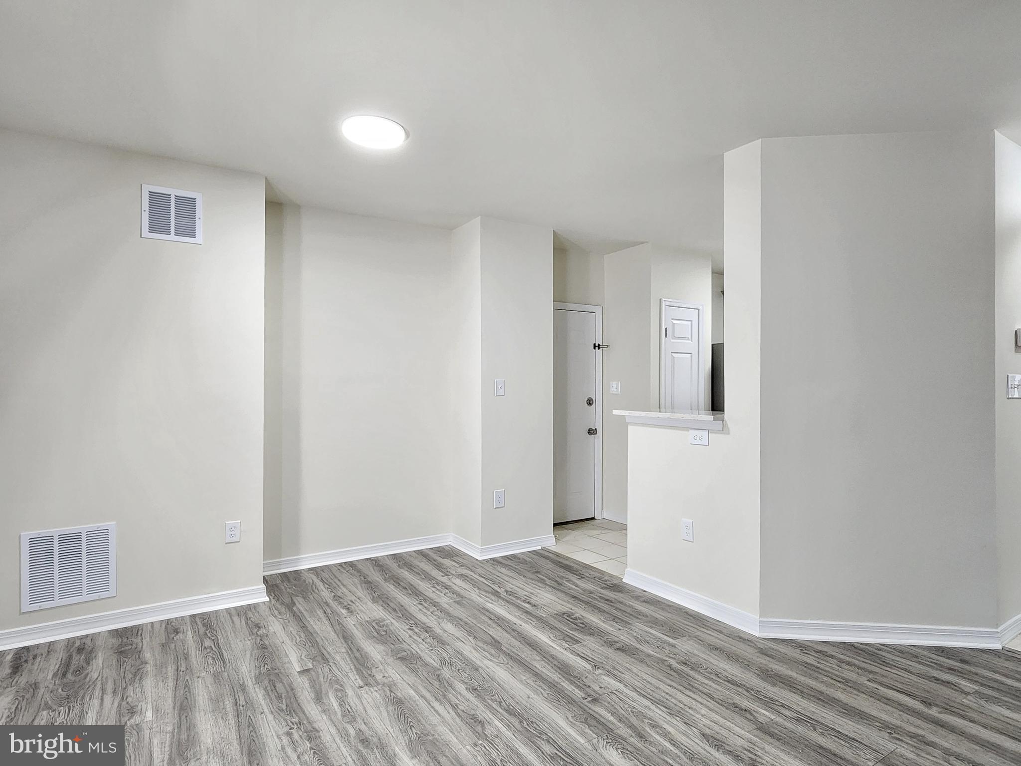 5130 CASTLE HARBOR WAY 80