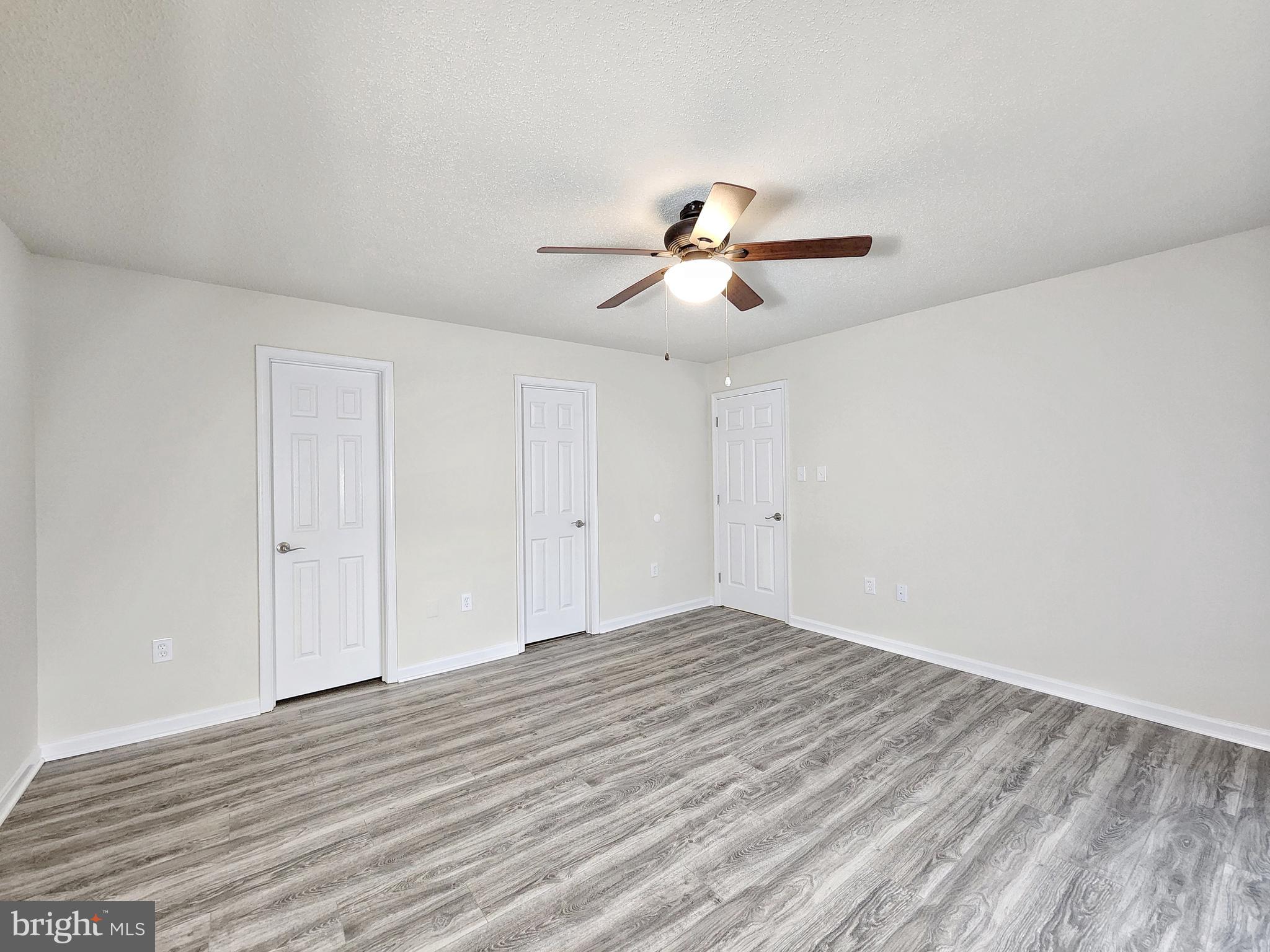 5130 CASTLE HARBOR WAY 80