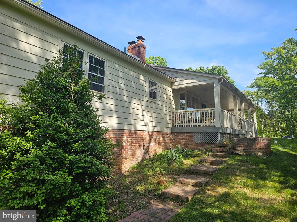 9126 OLD COURTHOUSE ROAD