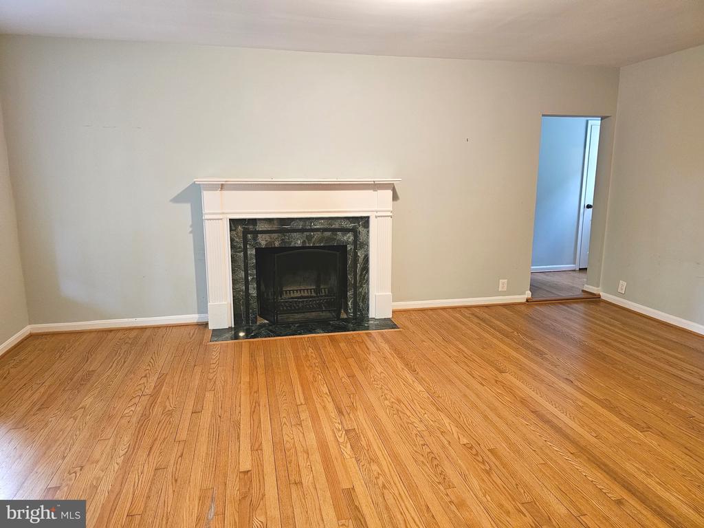 9126 OLD COURTHOUSE ROAD
