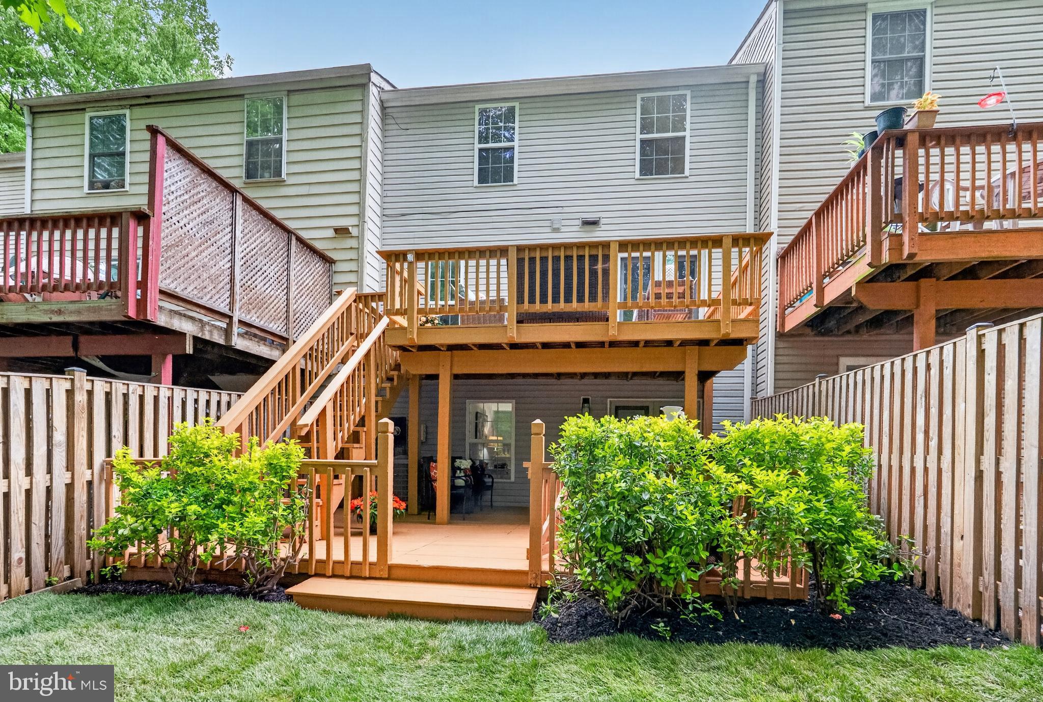 5866 WOOD FLOWER COURT