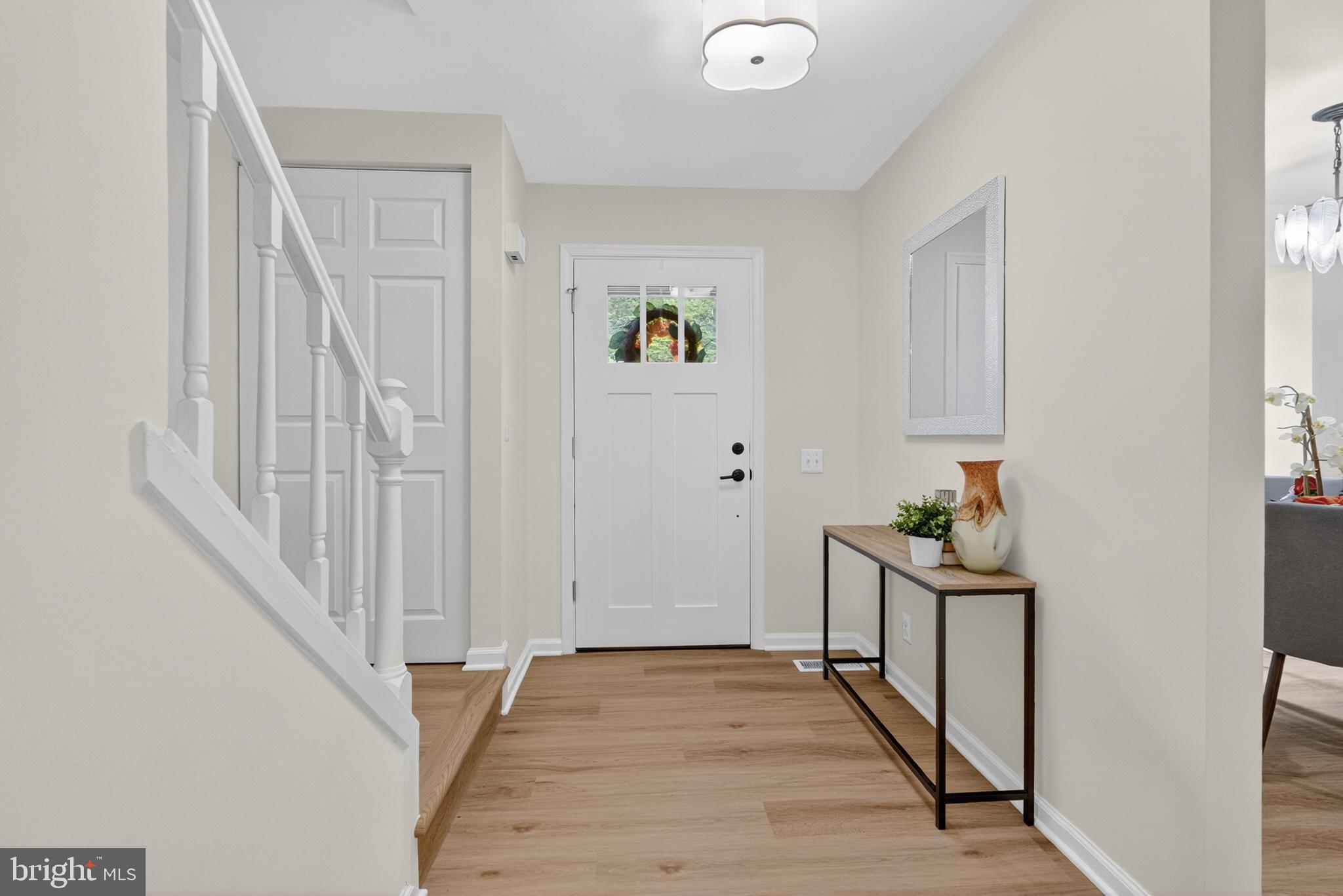 5866 WOOD FLOWER COURT