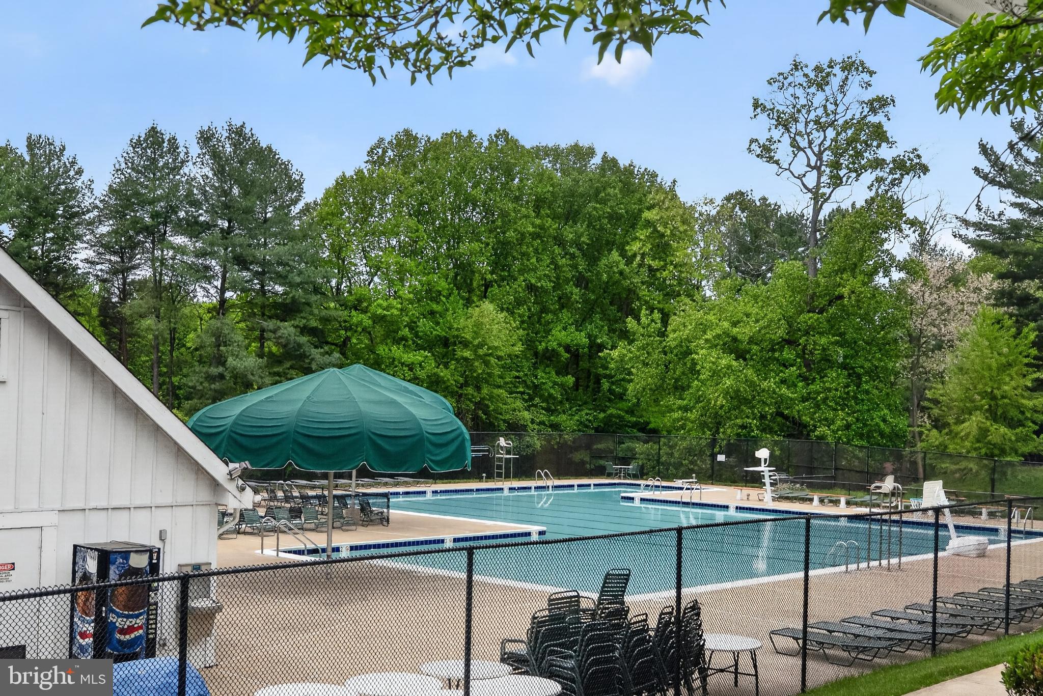 5866 WOOD FLOWER COURT