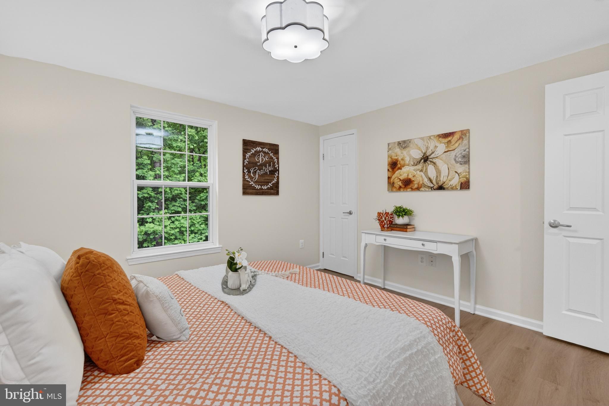 5866 WOOD FLOWER COURT