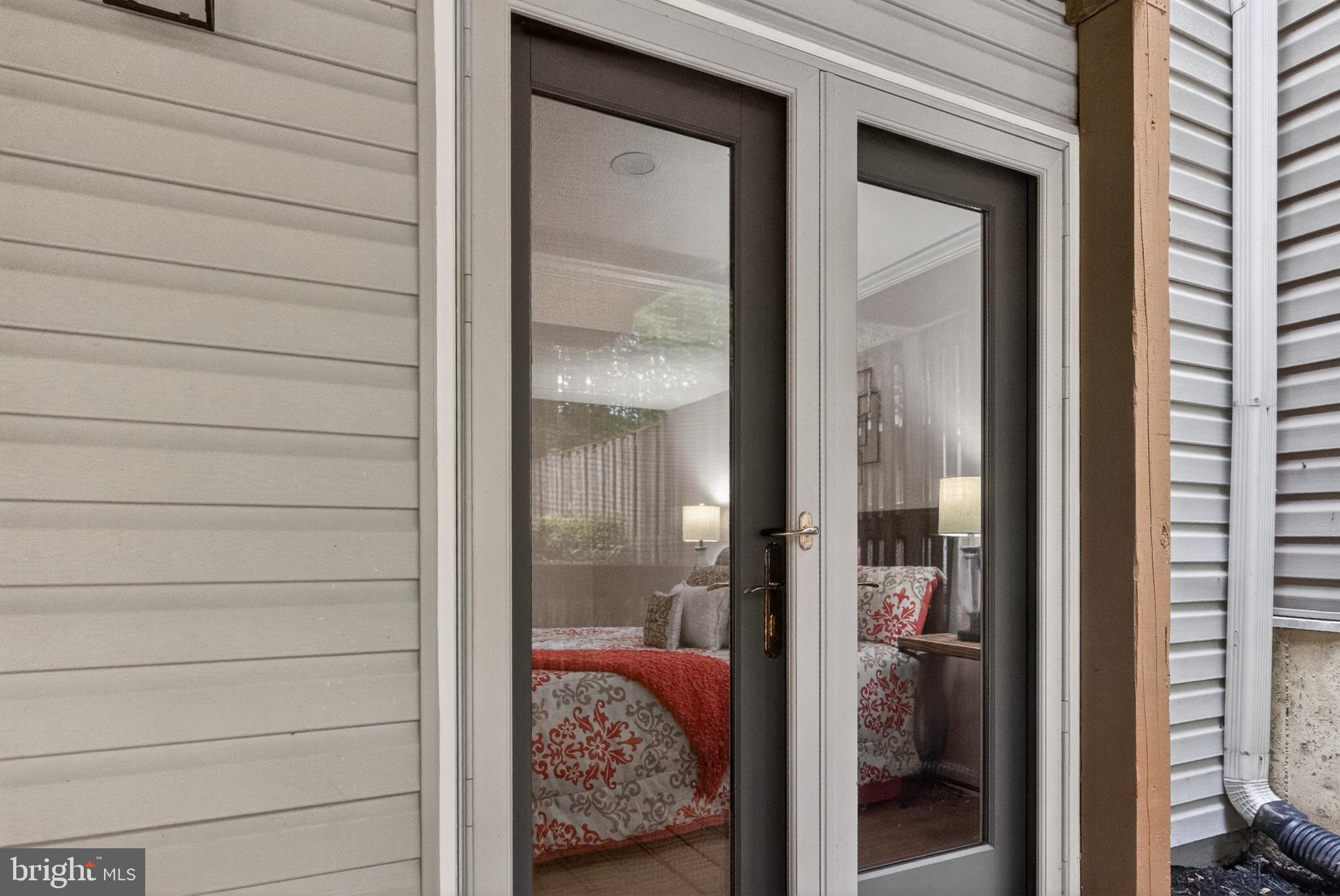 5866 WOOD FLOWER COURT