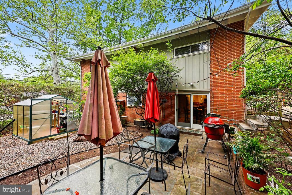 6306 BEACHWAY DRIVE