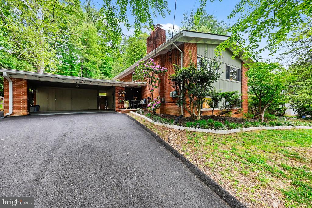 6306 BEACHWAY DRIVE
