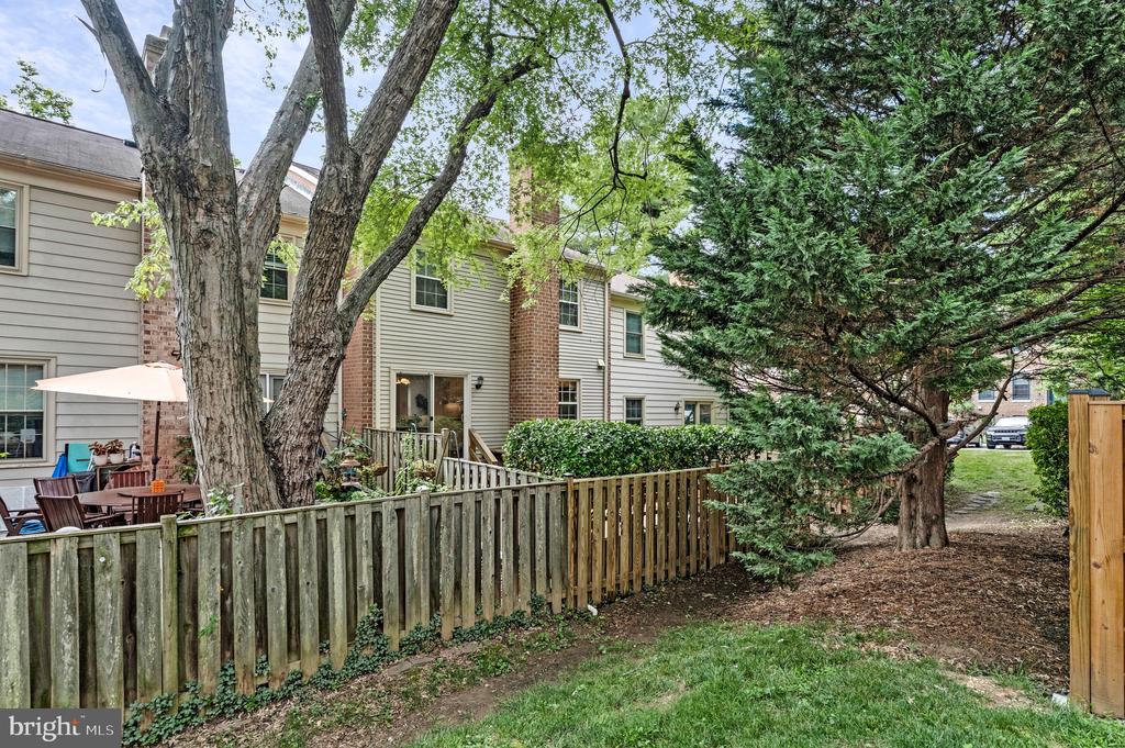 2803 SHAWN LEIGH DRIVE