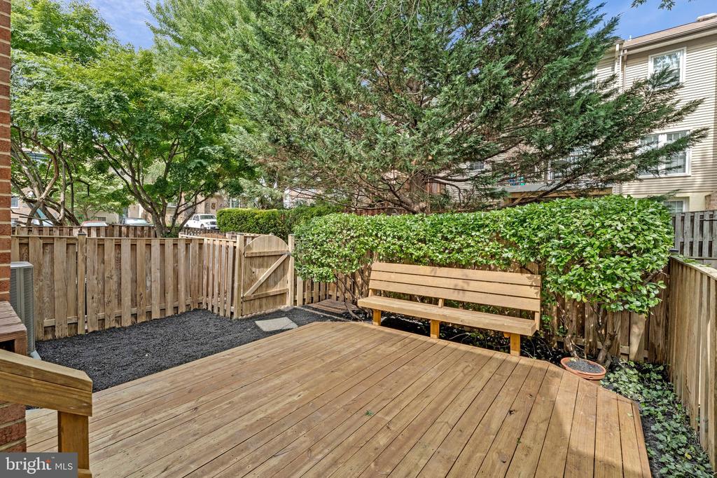 2803 SHAWN LEIGH DRIVE