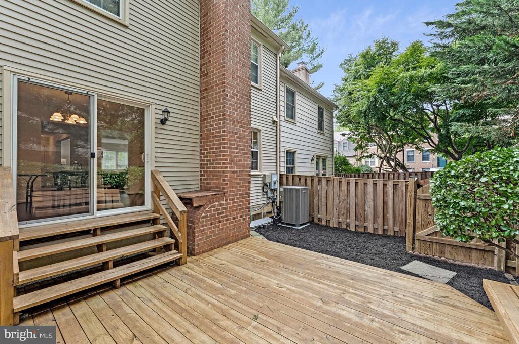 2803 SHAWN LEIGH DRIVE