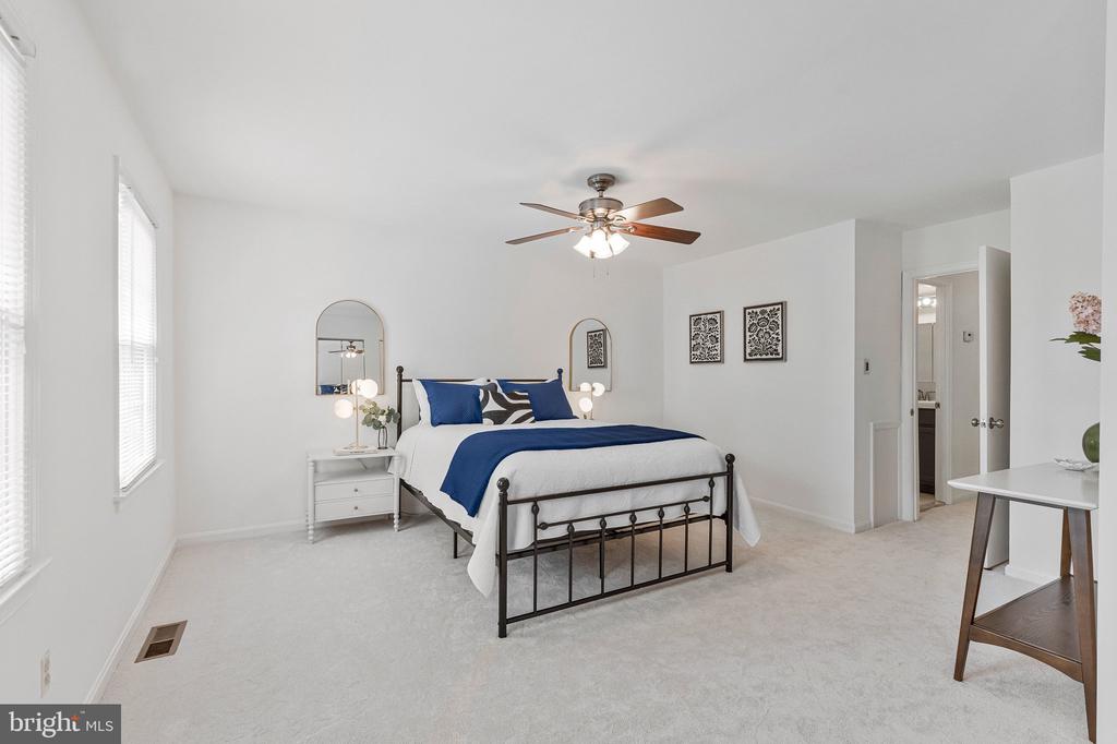 2803 SHAWN LEIGH DRIVE