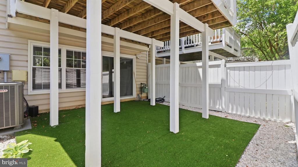 12000 EDGEMERE CIRCLE