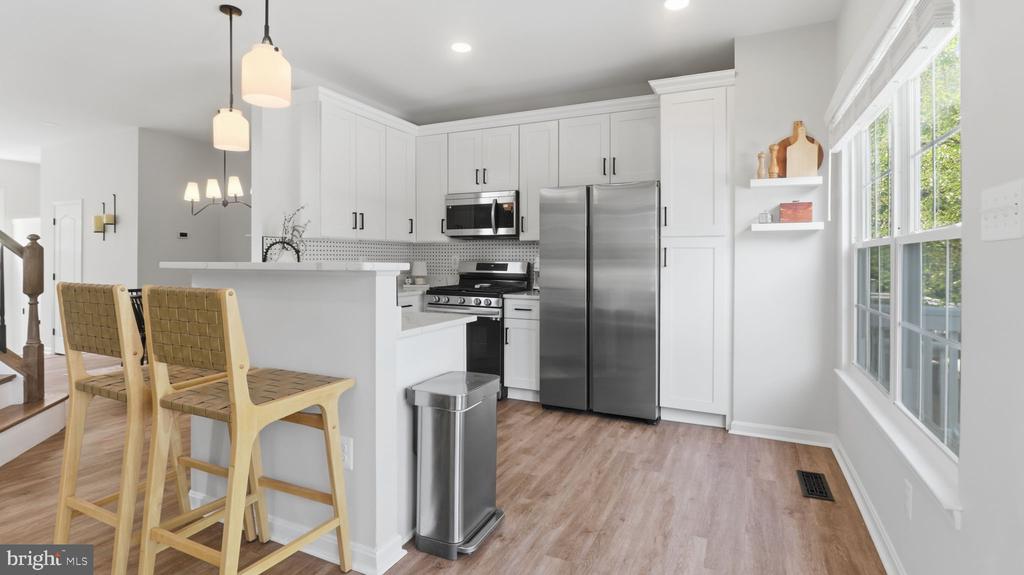 12000 EDGEMERE CIRCLE