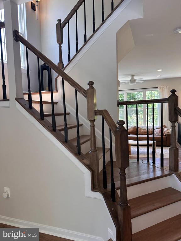 12000 EDGEMERE CIRCLE