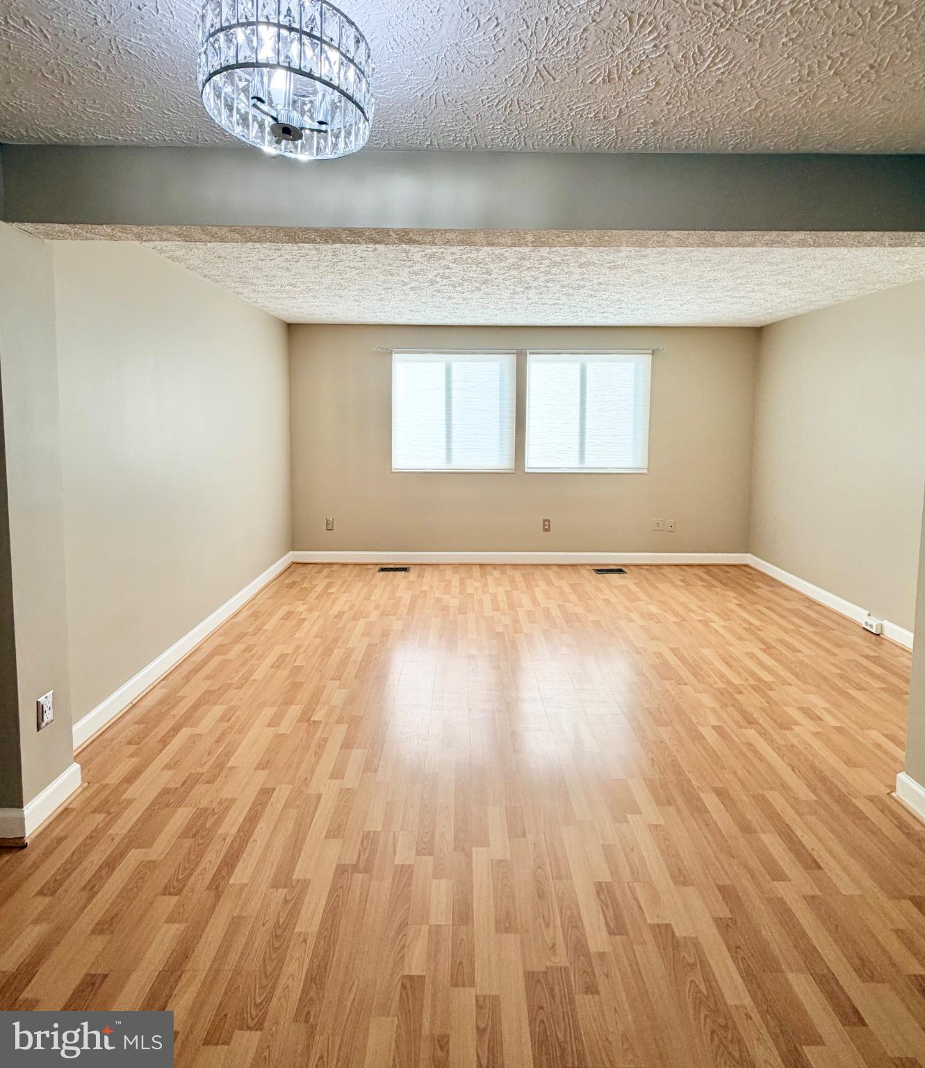 8558 KOLUDER COURT