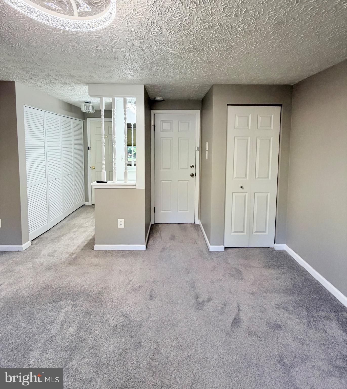 8558 KOLUDER COURT
