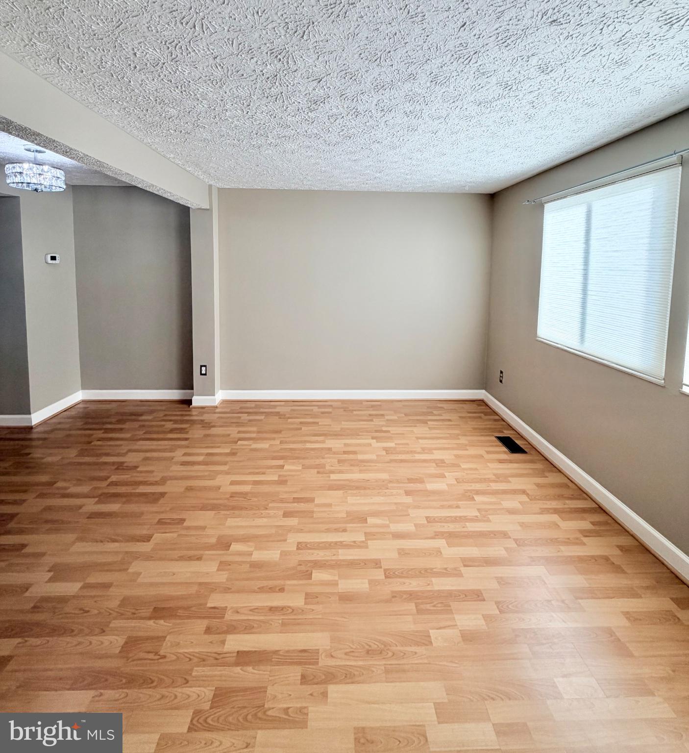 8558 KOLUDER COURT