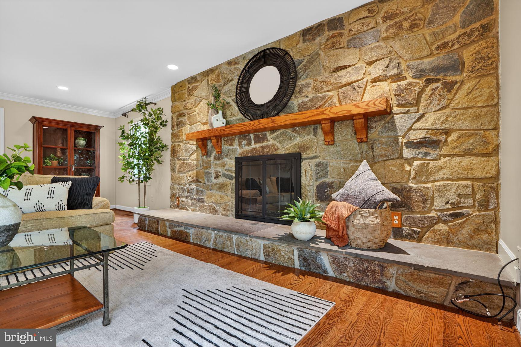 6354 CHOWNING PLACE