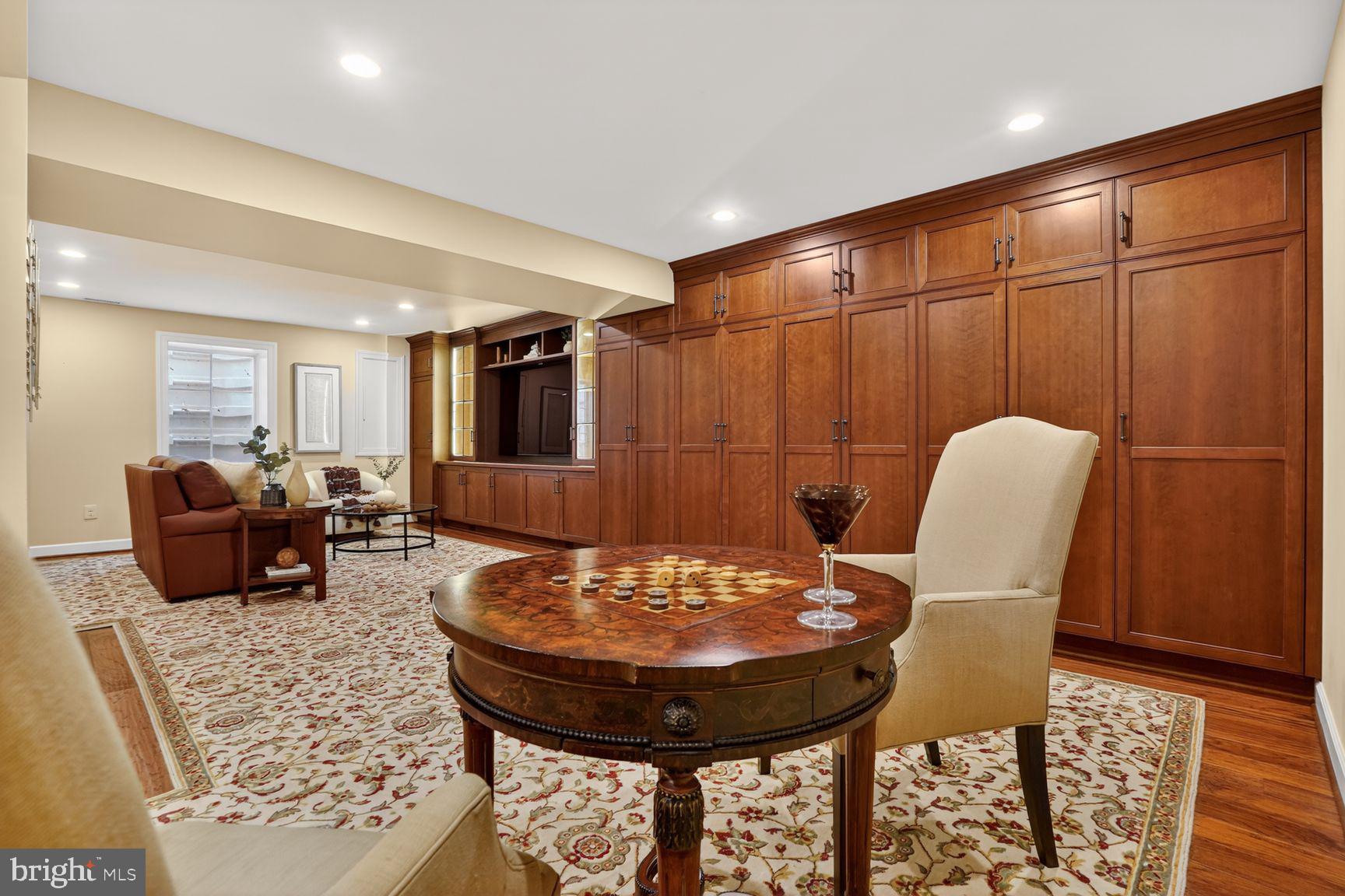 6354 CHOWNING PLACE