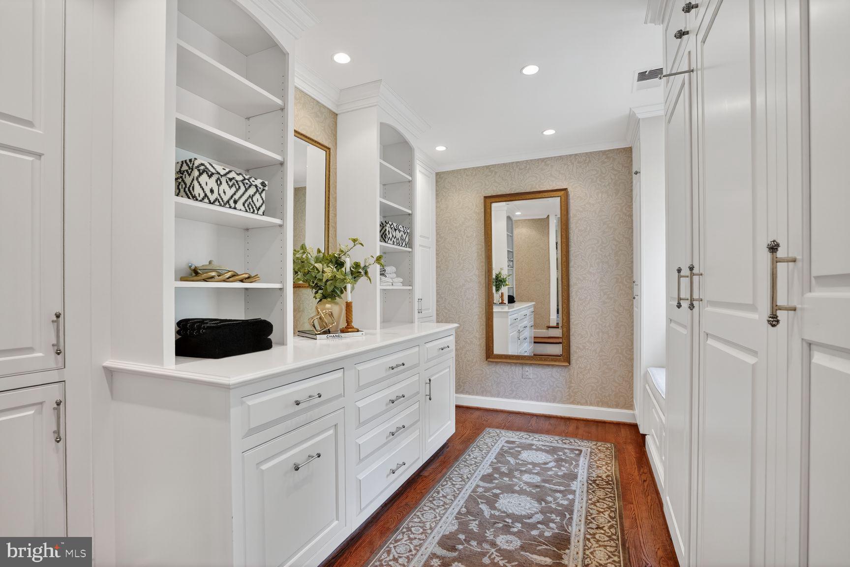 6354 CHOWNING PLACE