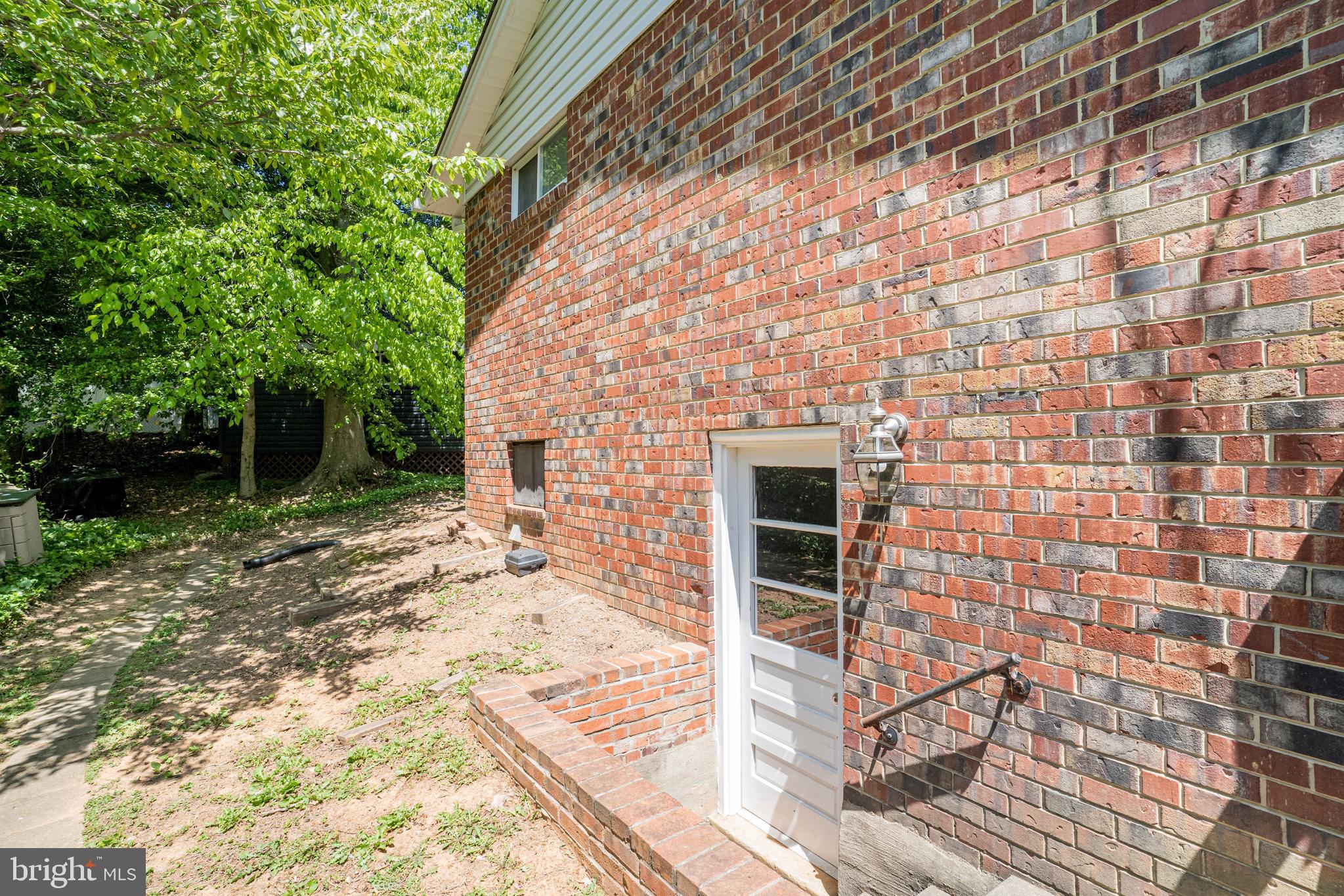 8622 KENILWORTH DRIVE