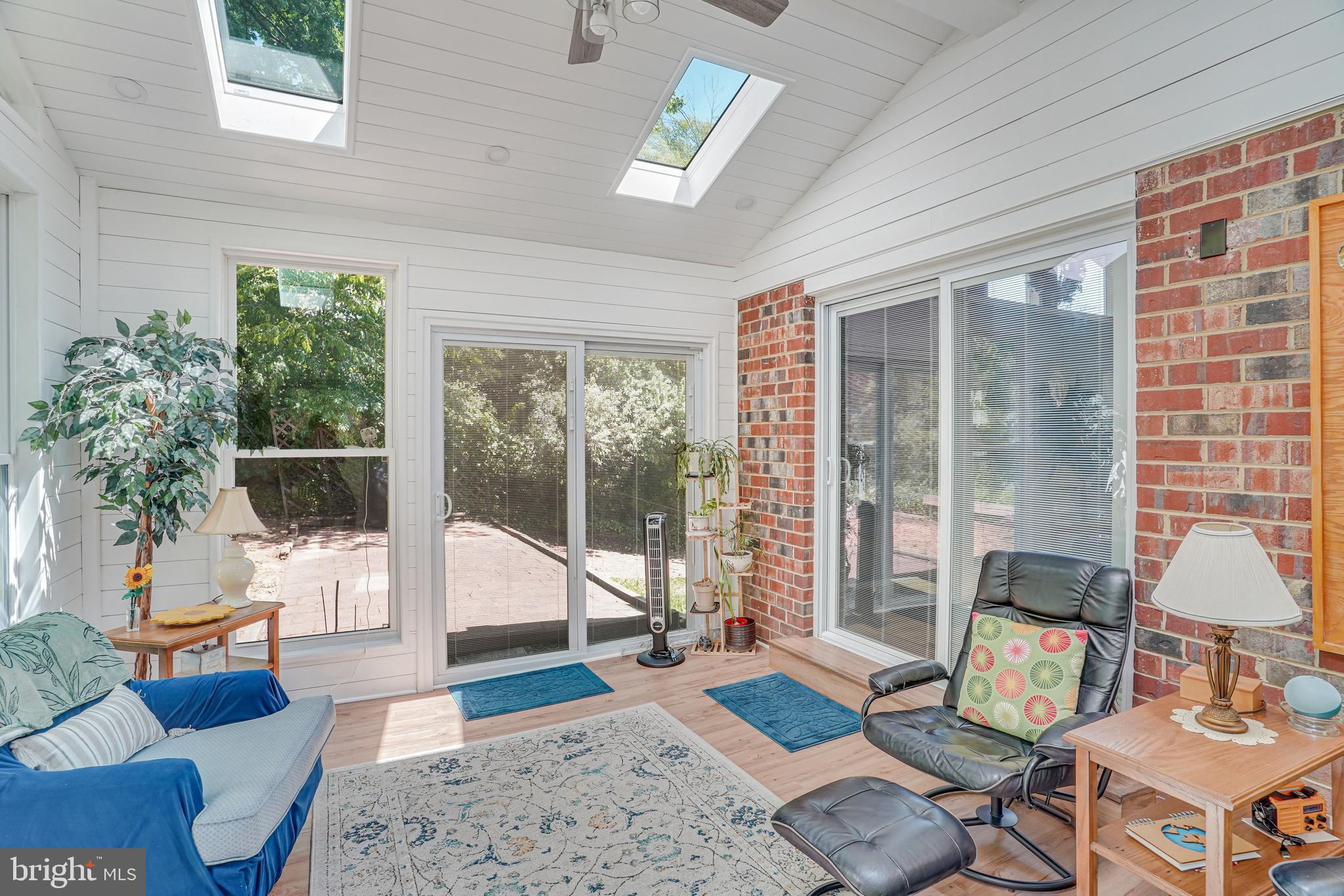 8622 KENILWORTH DRIVE
