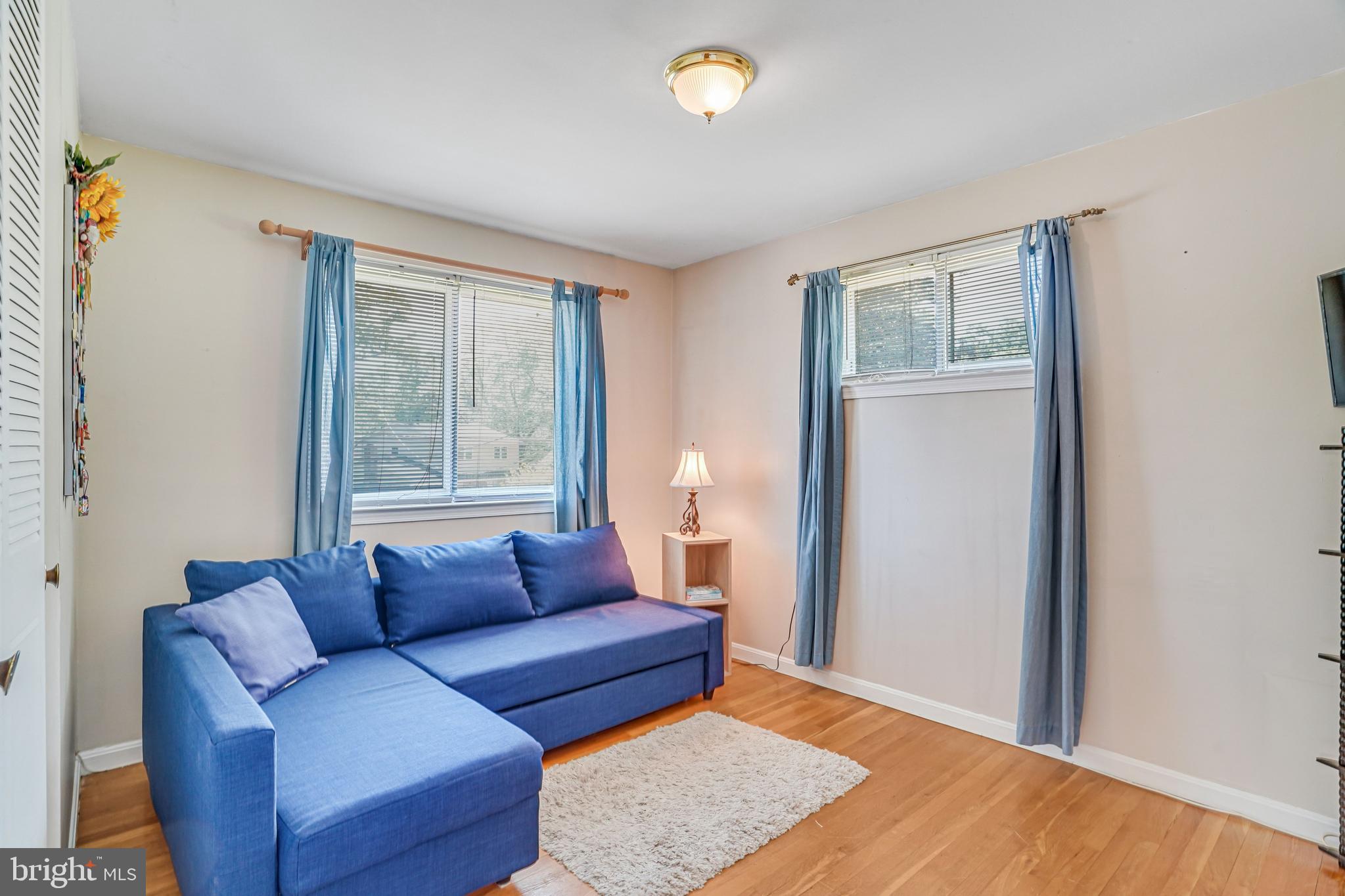 8622 KENILWORTH DRIVE